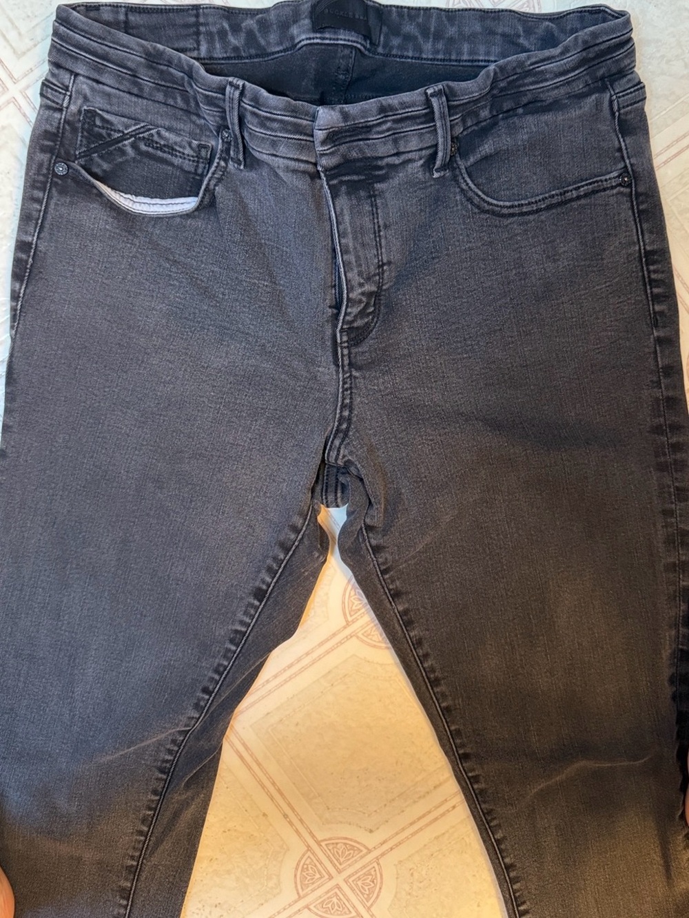 Buckle Black Ankle Skinny Jeans - Black - Picture 4 of 4